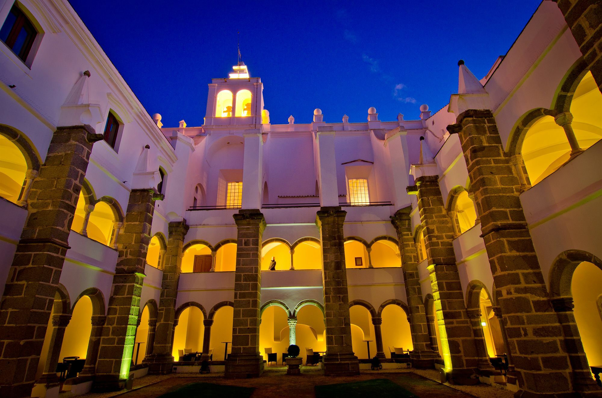 Convento Do Espinheiro, Historic Hotel & Spa Evora Exterior photo The Convent of San Francisco